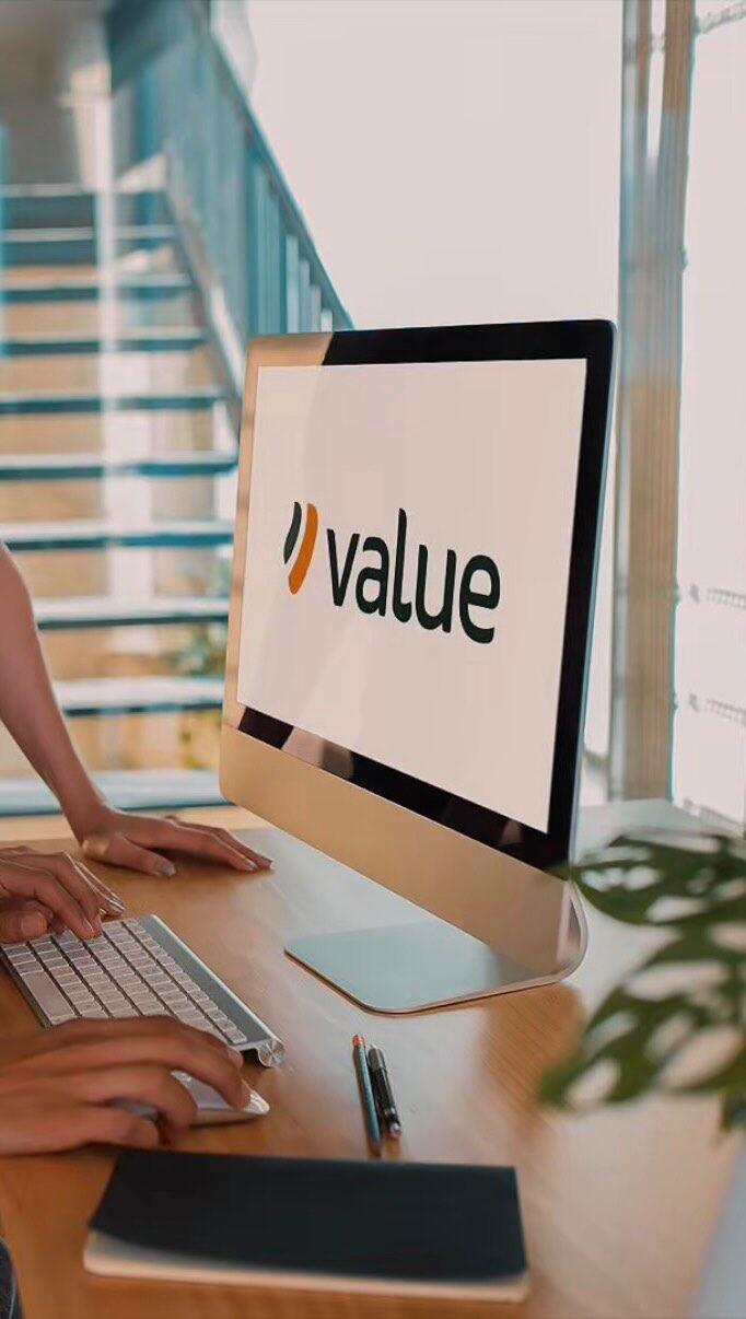 Instagram post from contavalue. This post is in position 9.