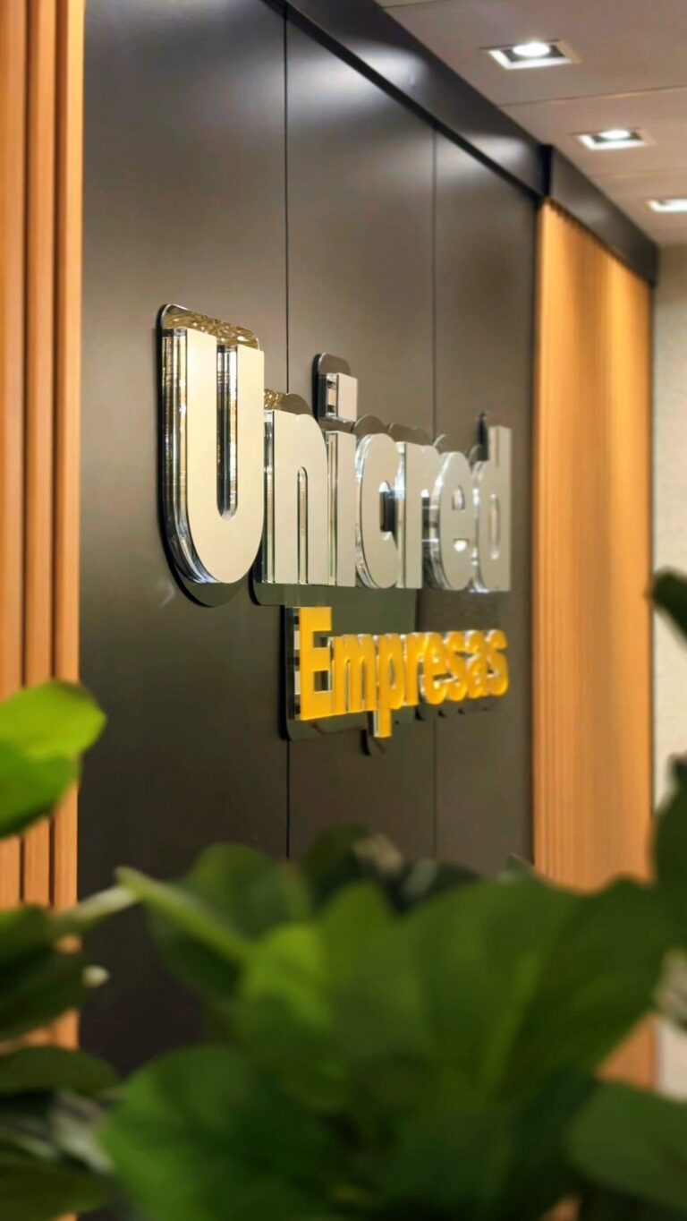 Instagram post from contavalue. This post is in position 12.